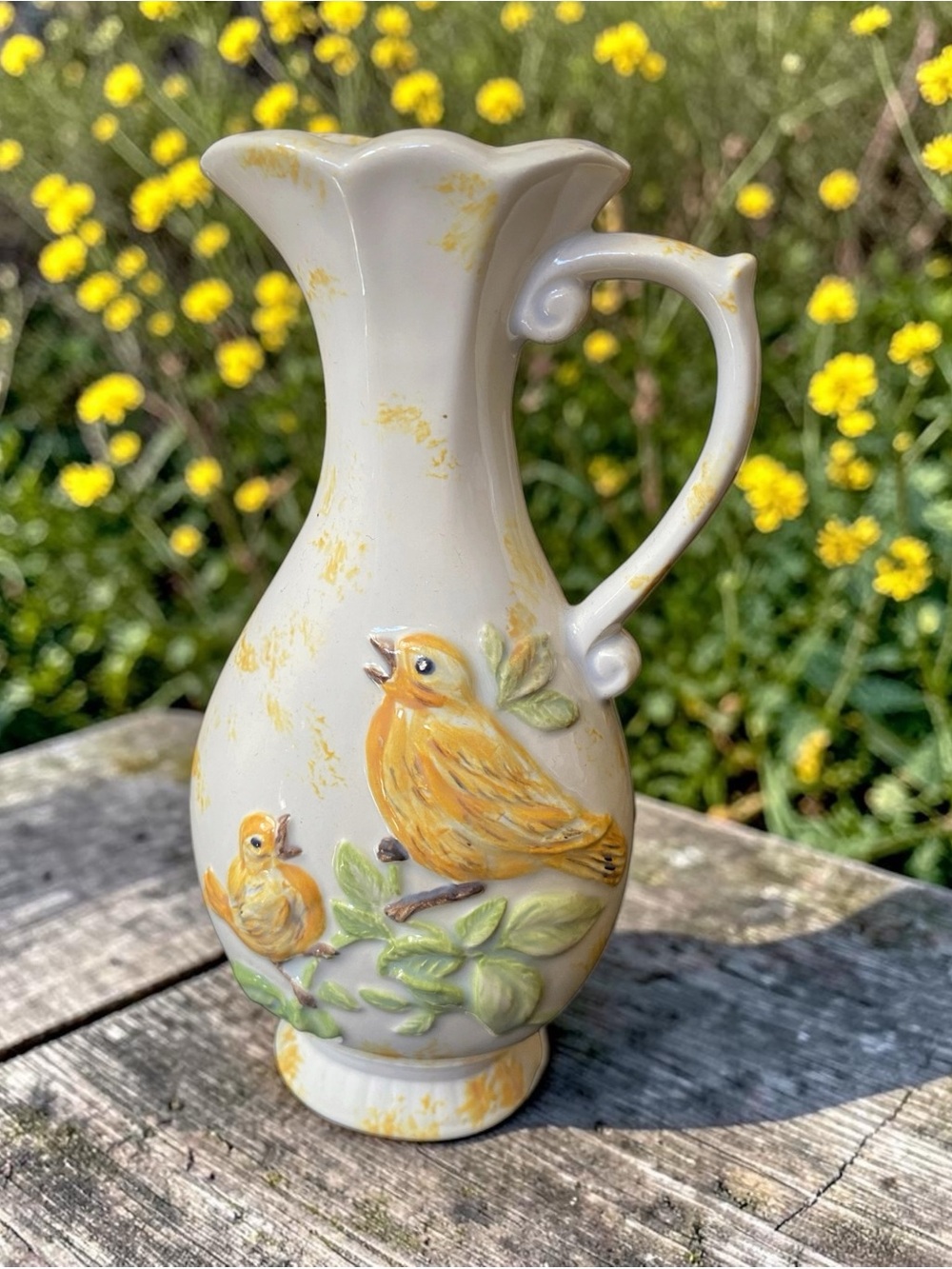 VINTAGE CERAMIC VASE WITH YELLOW CANARY BIRDS